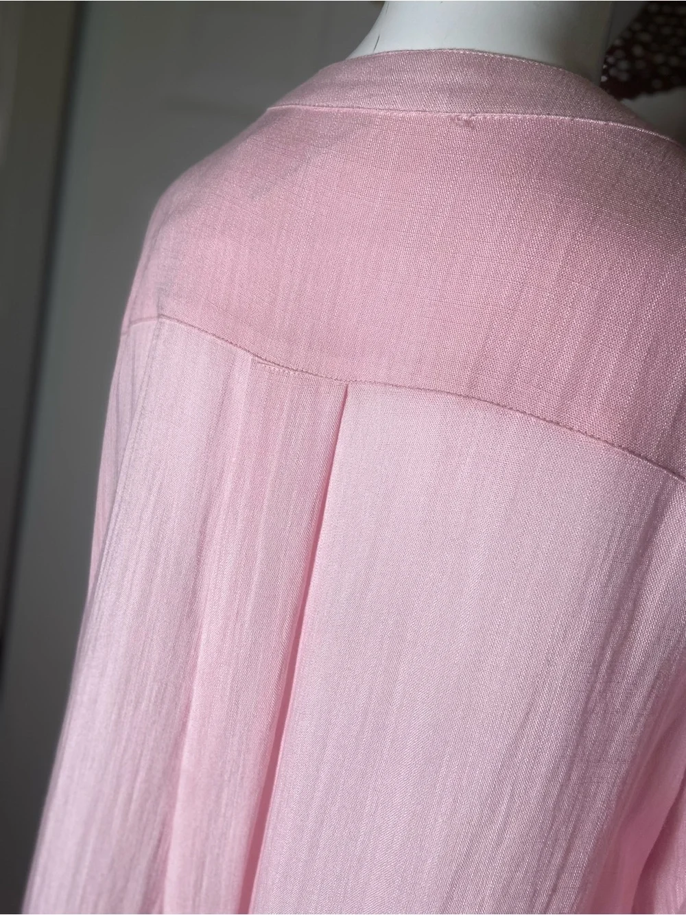 Kori~Light Pink-1/2 Button-Front~Popover~Blouse~Long Sleeve~Chest Pockets~Size L